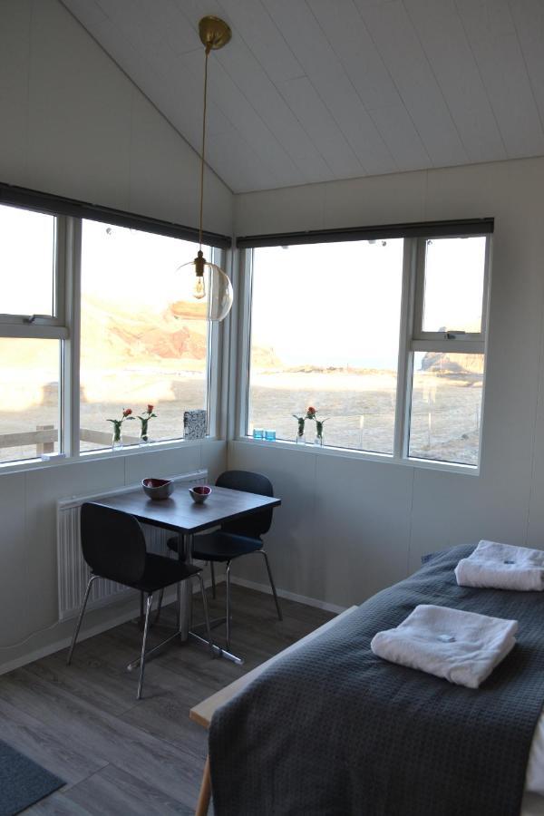 Ofanleiti Cottages ヴェストマン諸島 エクステリア 写真