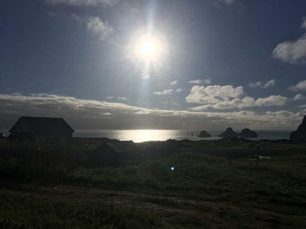 Ofanleiti Cottages ヴェストマン諸島 エクステリア 写真